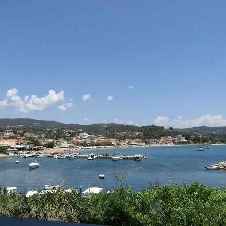 Lemon Tree Hébergement de vacances Foinikounda